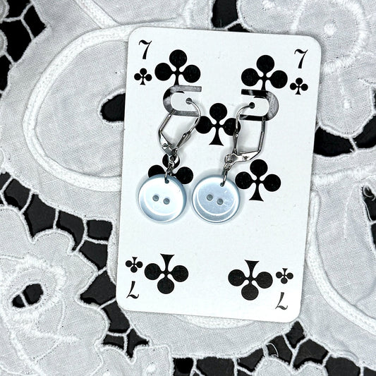 Vintage Knopfohrringe: Aqua Rillen