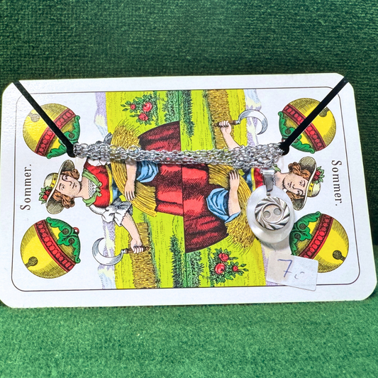 Vintage Knopfketten: Weiße Sonne