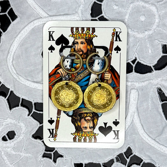 Vintage Knopfohrringe: Blumenkrone