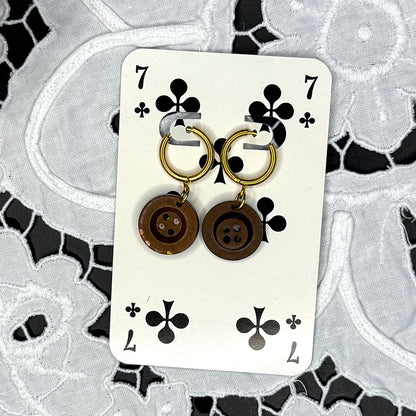 Vintage Knopfohrringe: Sprenkel Kakao