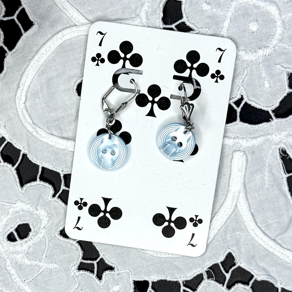 Vintage Knopfohrringe: Aqua Rillen