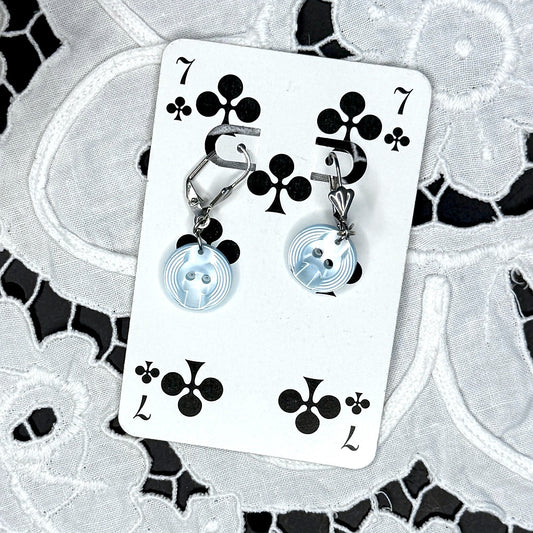 Vintage Knopfohrringe: Aqua Rillen