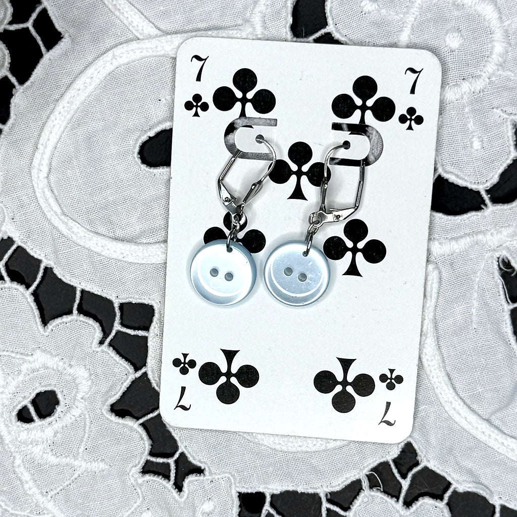 Vintage Knopfohrringe: Aqua Rillen