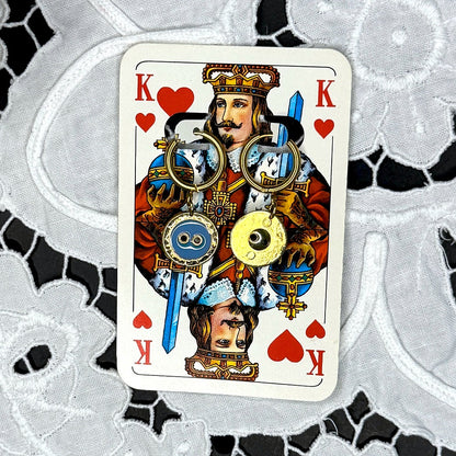 Vintage Knopfohrringe: Königsblau