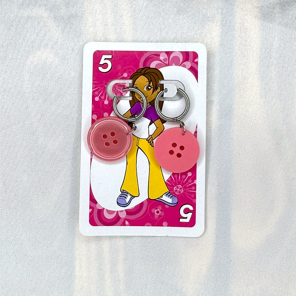 Vintage Knopfohrringe: Kaugummirosa