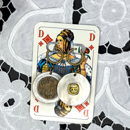 Vintage Knopfohrringe: Kratzspiegel