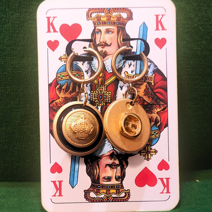 Vintage Knopfohrringe: Krönchen Fröhnchen