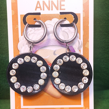 Vintage Knopfohrringe: Anne macht Party!